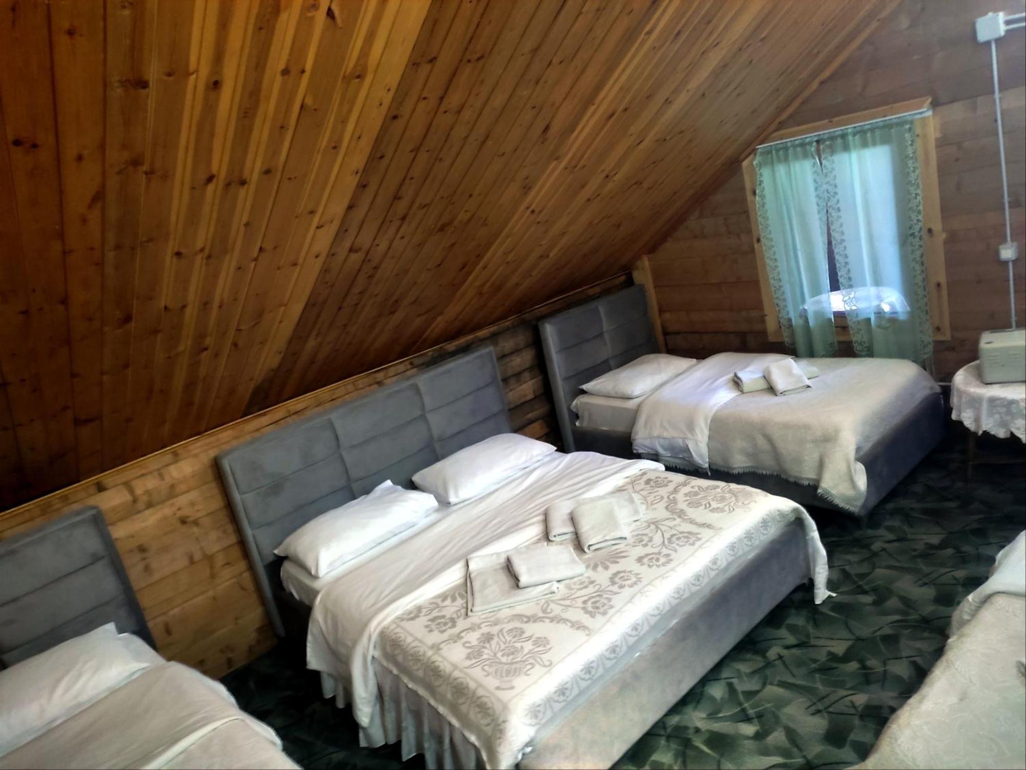 Guest House Astrit Villi Theth Exterior photo